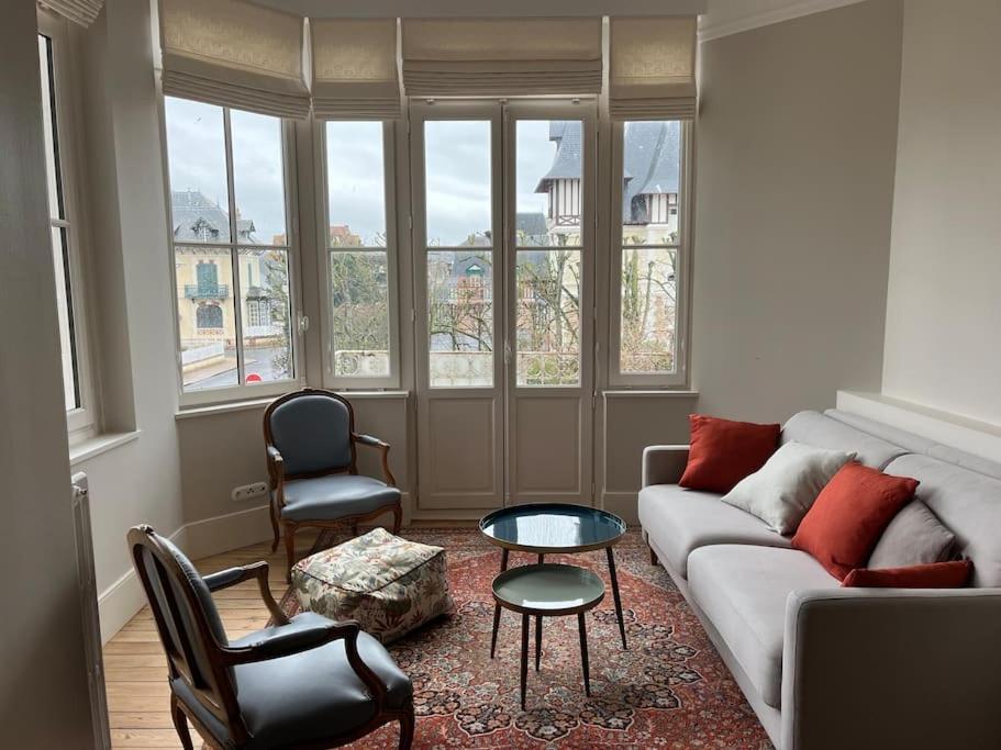 Deauville Fabuleux 2/3 Pieces Refait A Neuf Εξωτερικό φωτογραφία